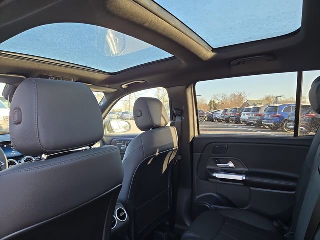 New 2026 Mercedes-Benz GLB 250 4MATIC image 26