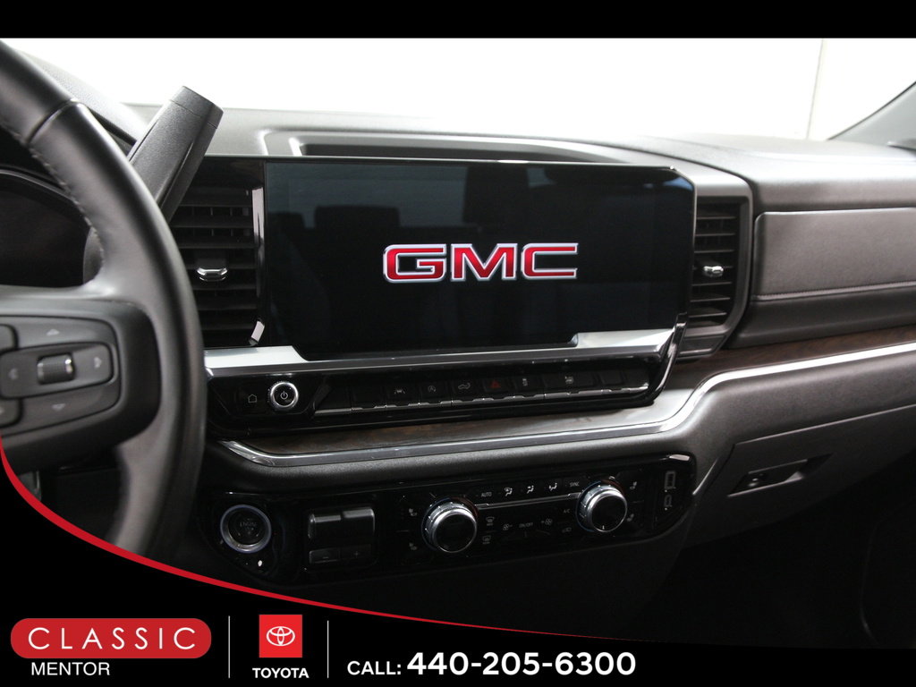 Used 2025 GMC Sierra 1500 SLT image 10