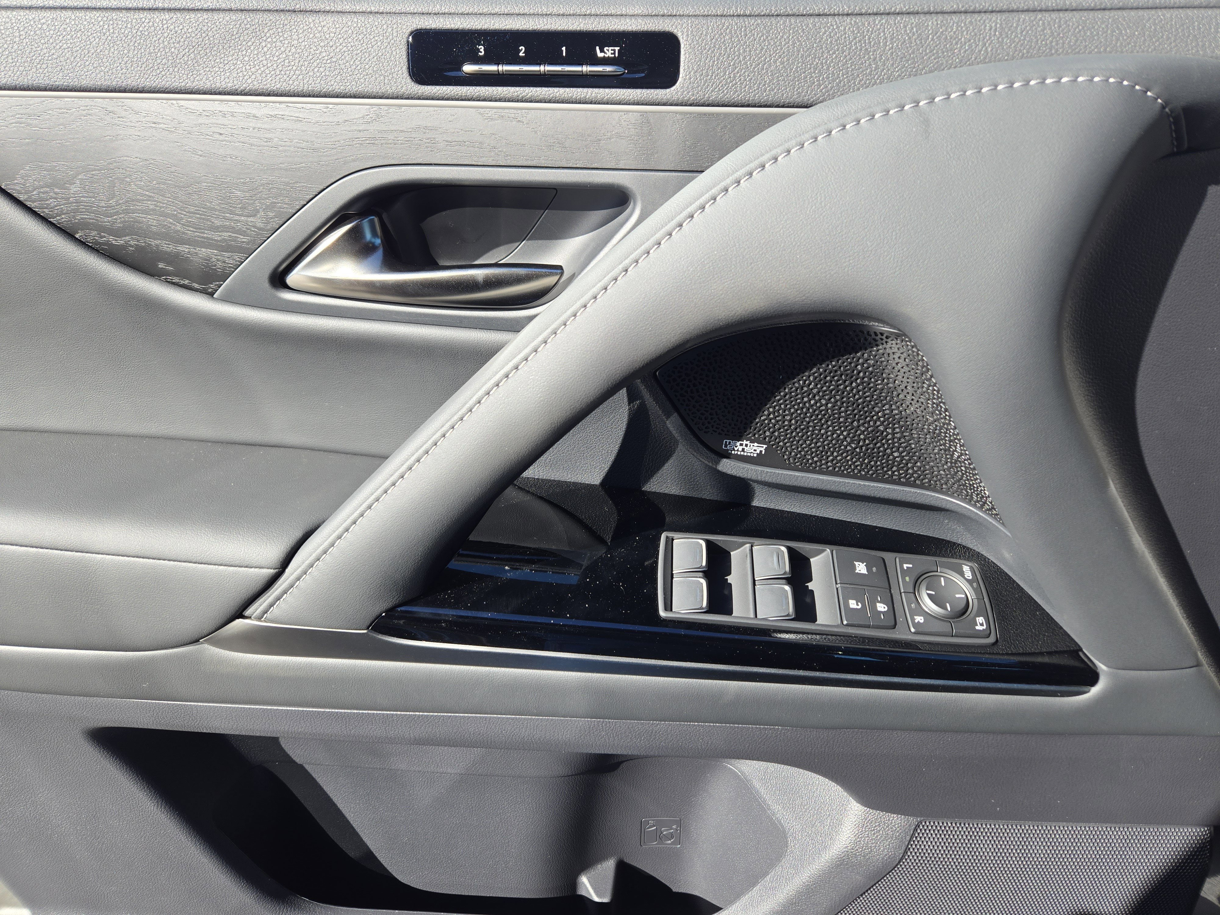 New 2026 Lexus LX 700h Luxury w/ Appearance Package image 16