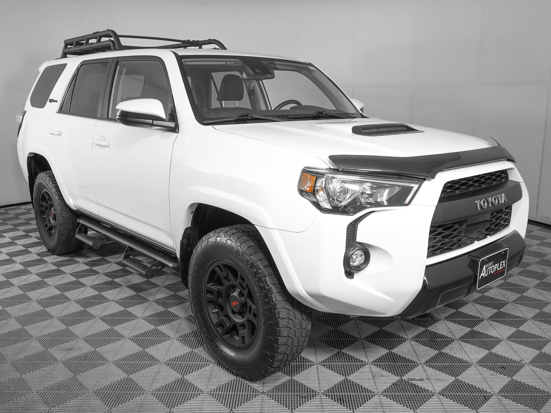 Used 2020 Toyota 4Runner TRD Pro AWD/4WD image 2