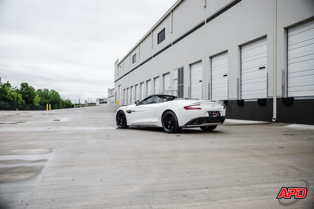 Used 2016 Aston Martin Vanquish Volante RWD image 50