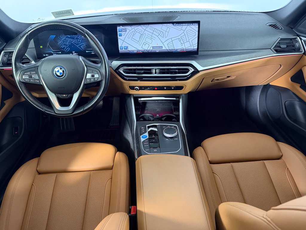 Used 2023 BMW i4 eDrive40 w/ Premium Package RWD image 13