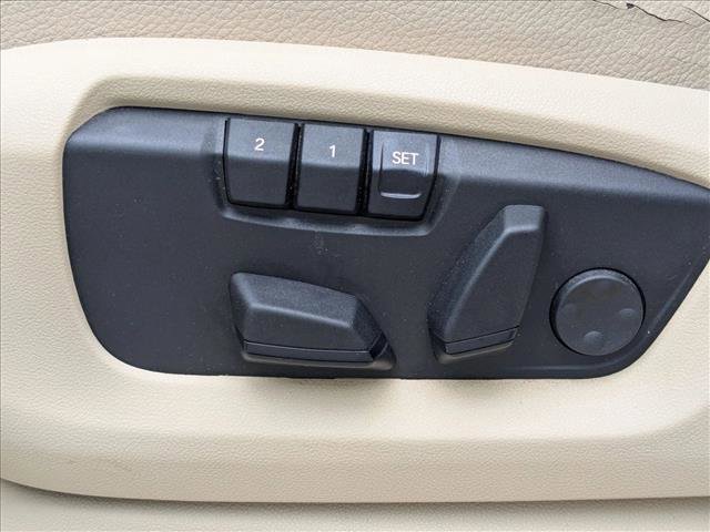 Used 2015 BMW X5 xDrive35d image 18
