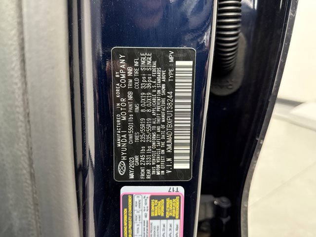 Used 2023 Genesis GV70 2.5T w/ Advanced Package image 11