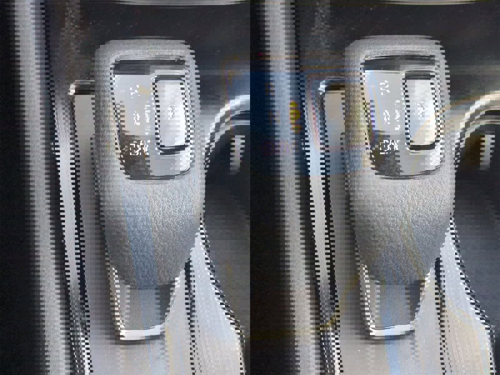 Used 2023 Nissan Rogue SV image 29