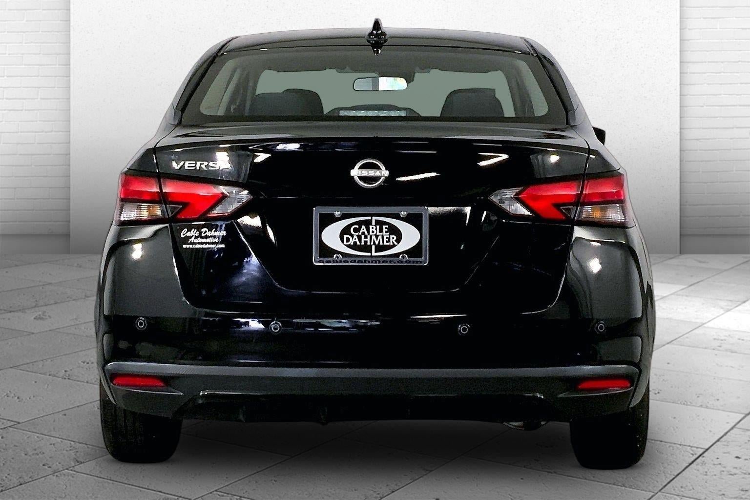 Used 2025 Nissan Versa SV FWD image 6