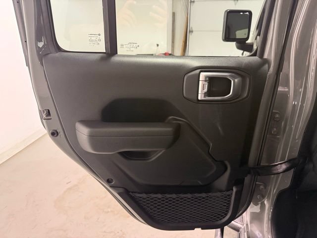 Used 2023 Jeep Wrangler Unlimited Sport AWD/4WD image 17