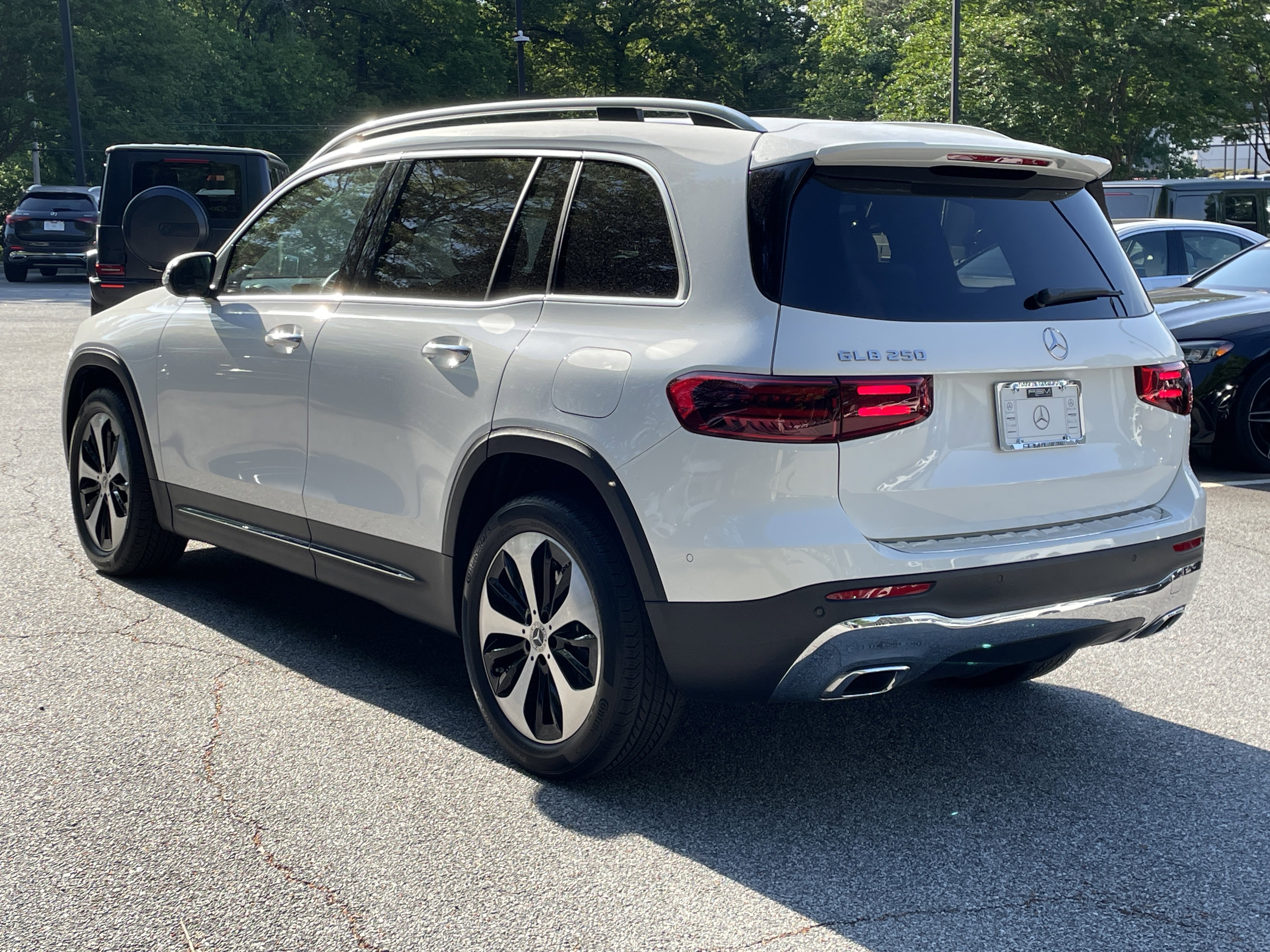 Certified 2025 Mercedes-Benz GLB 250 image 13