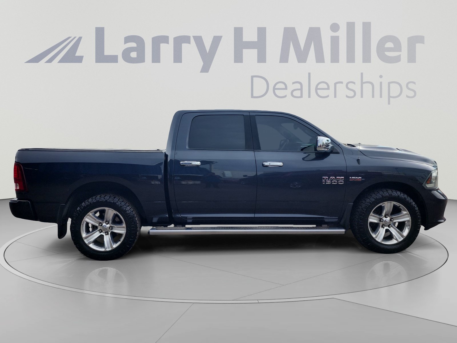 Used 2014 RAM 1500 Sport w/ Convenience Group RWD image 6