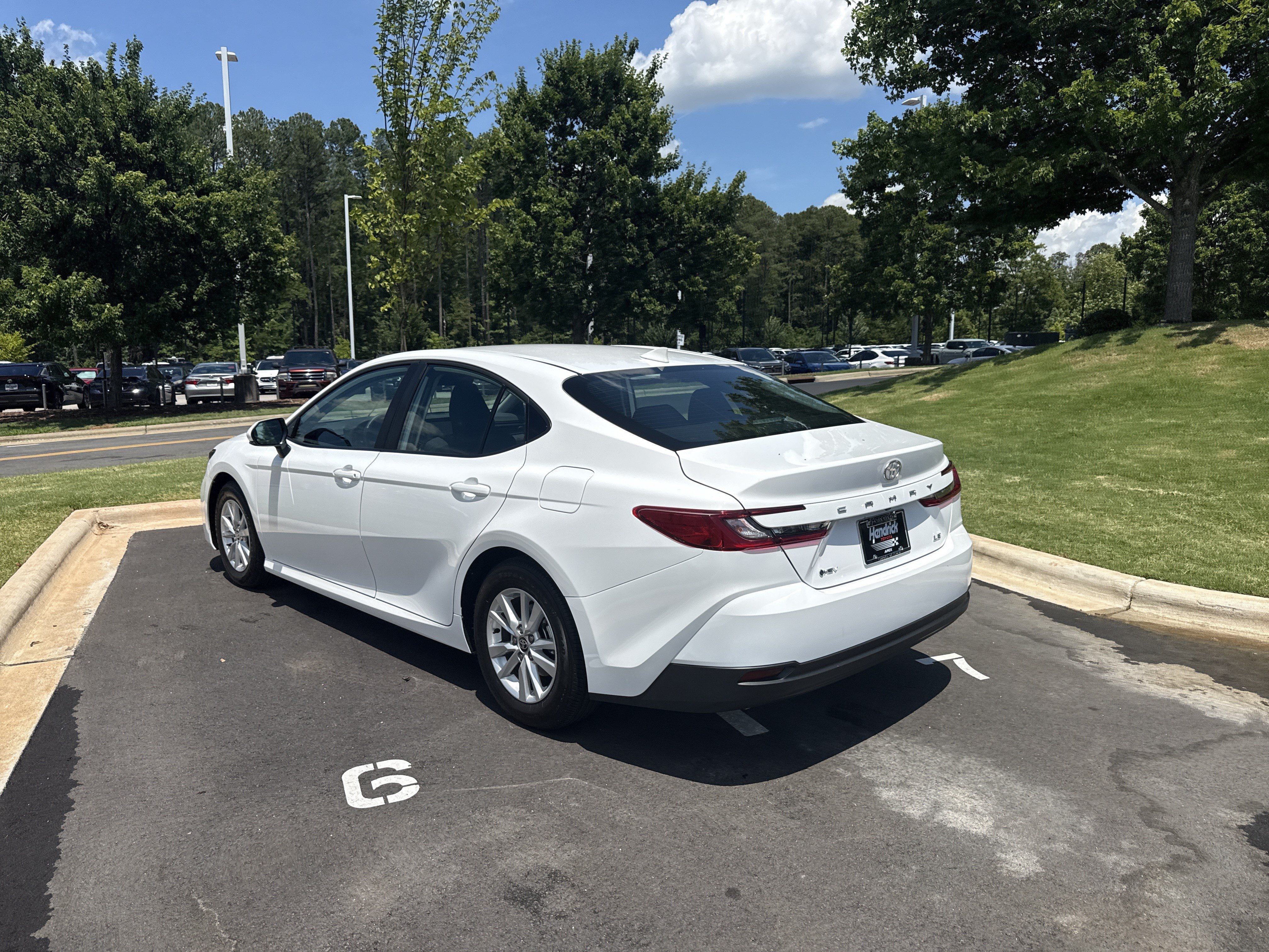 Used 2026 Toyota Camry LE w/ Convenience Package FWD image 8
