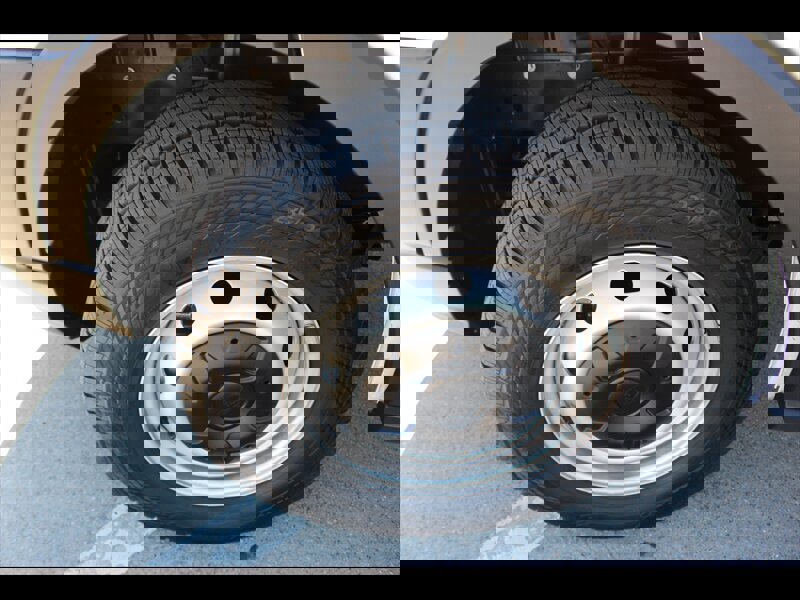 Used 2023 Ford Transit 250 Medium Roof image 26