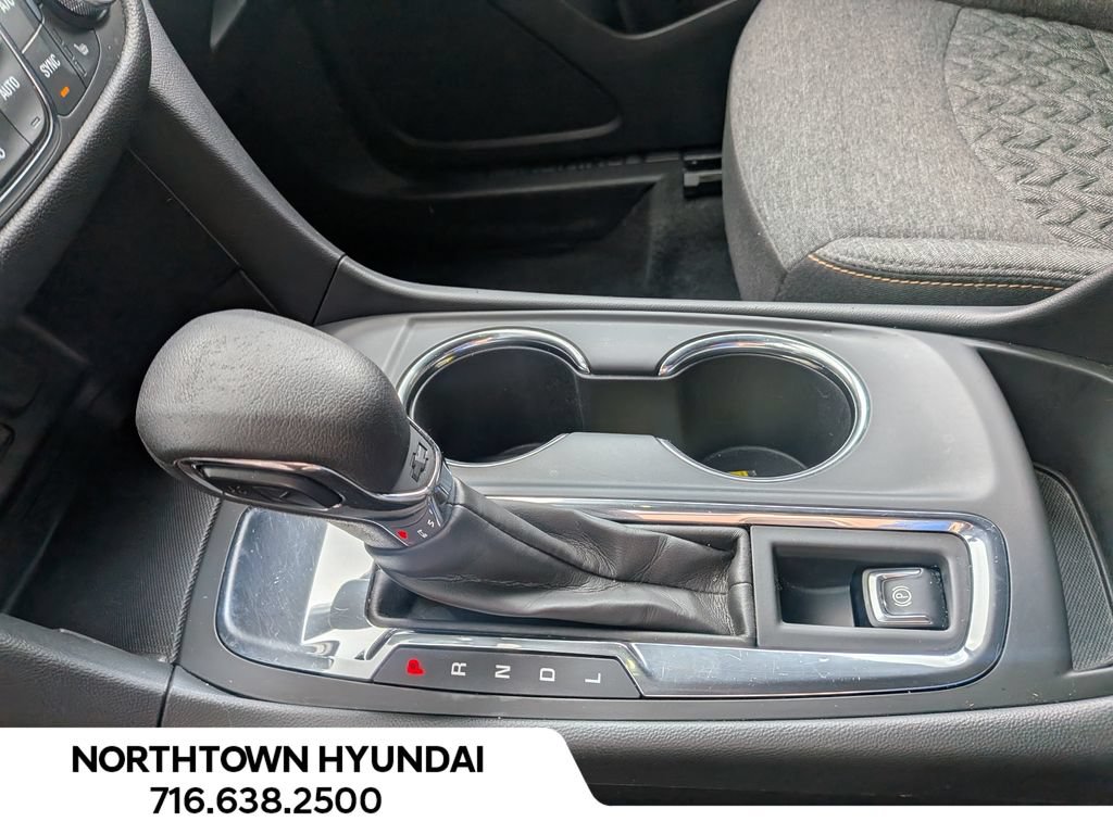 Used 2023 Chevrolet Equinox LT FWD image 15