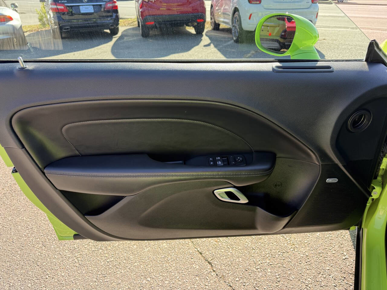 Used 2015 Dodge Challenger R/T Scat Pack w/ Scat Pack Appearance Package image 19