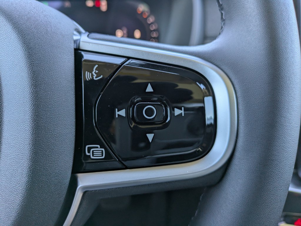 New 2026 Volvo XC90 B6 Ultra w/ Protection Package AWD/4WD image 27
