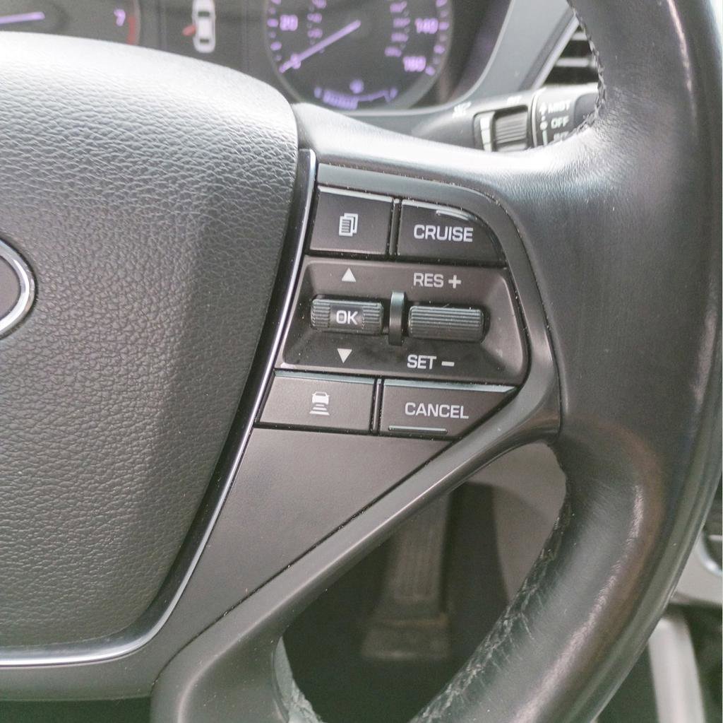 Used 2015 Hyundai Sonata Limited w/ Option Group 06 FWD image 15