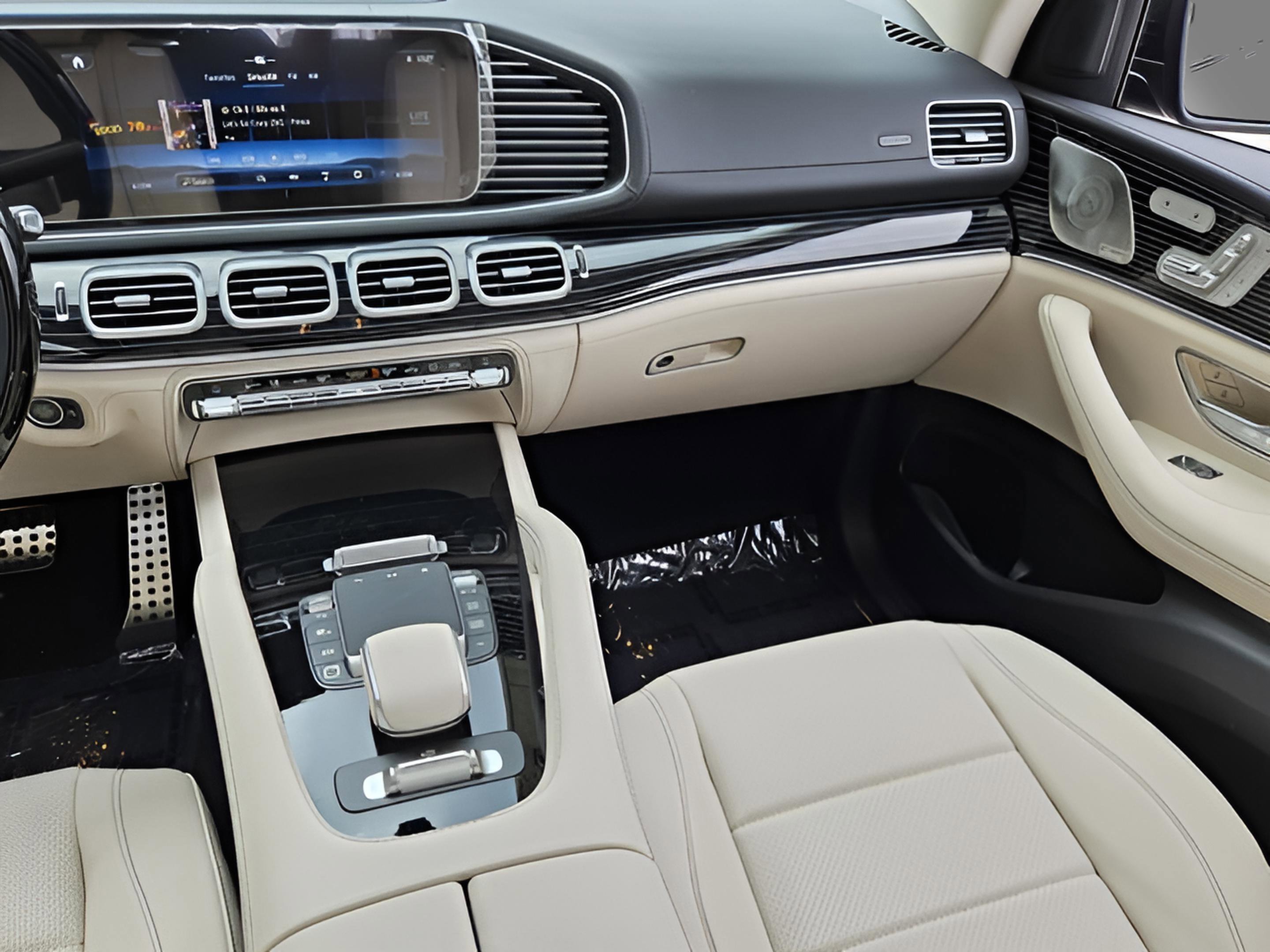 New 2026 Mercedes-Benz GLS 450 4MATIC image 13