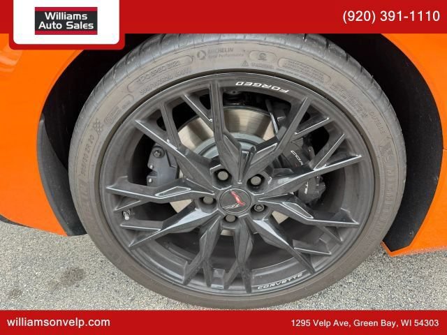 Used 2024 Chevrolet Corvette Stingray Preferred Conv w/ Z51 Performance Package RWD image 41