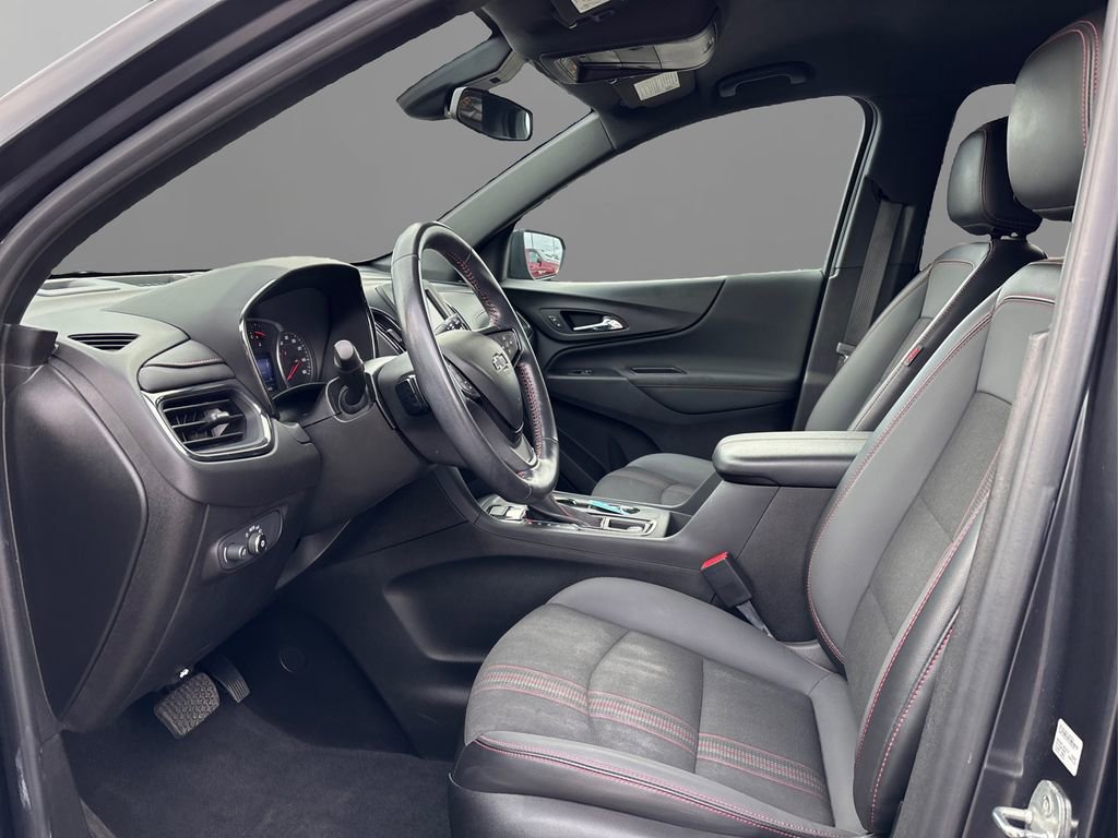 Used 2022 Chevrolet Equinox RS image 9