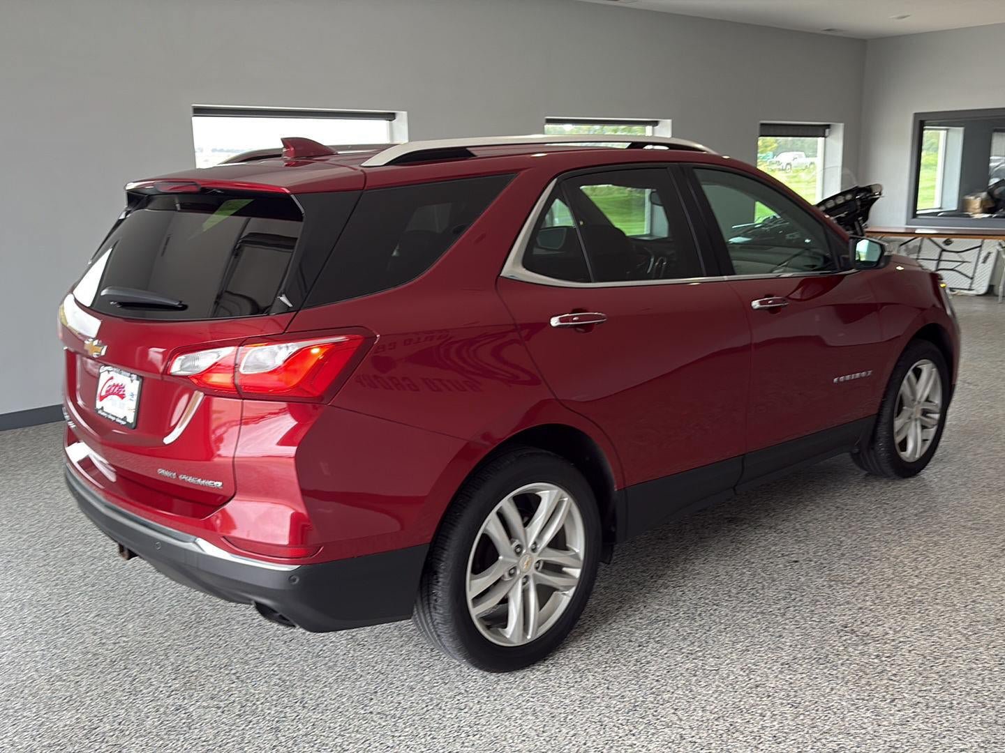 Used 2019 Chevrolet Equinox Premier AWD/4WD image 4