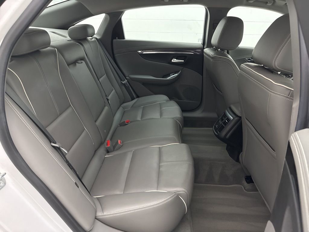 Used 2017 Chevrolet Impala Premier w/ Enhanced Convenience Package image 46