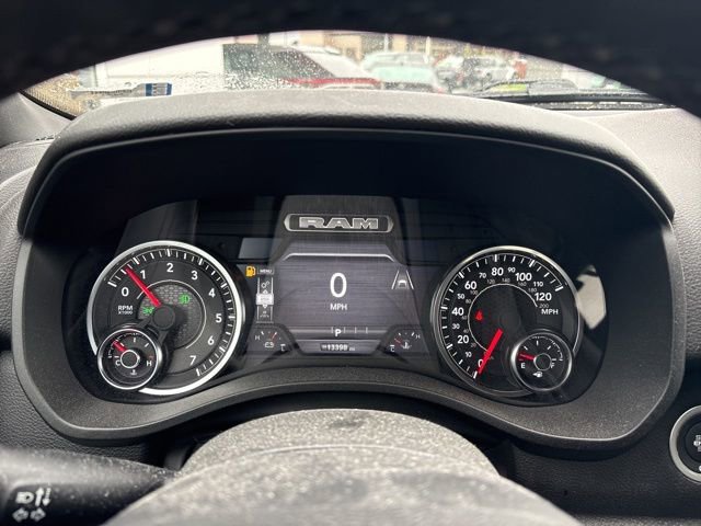 Used 2025 RAM 1500 Big Horn AWD/4WD image 13