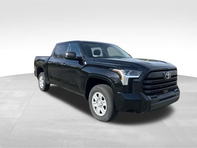 Used 2023 Toyota Tundra SR w/ SR Tow Package AWD/4WD image 7