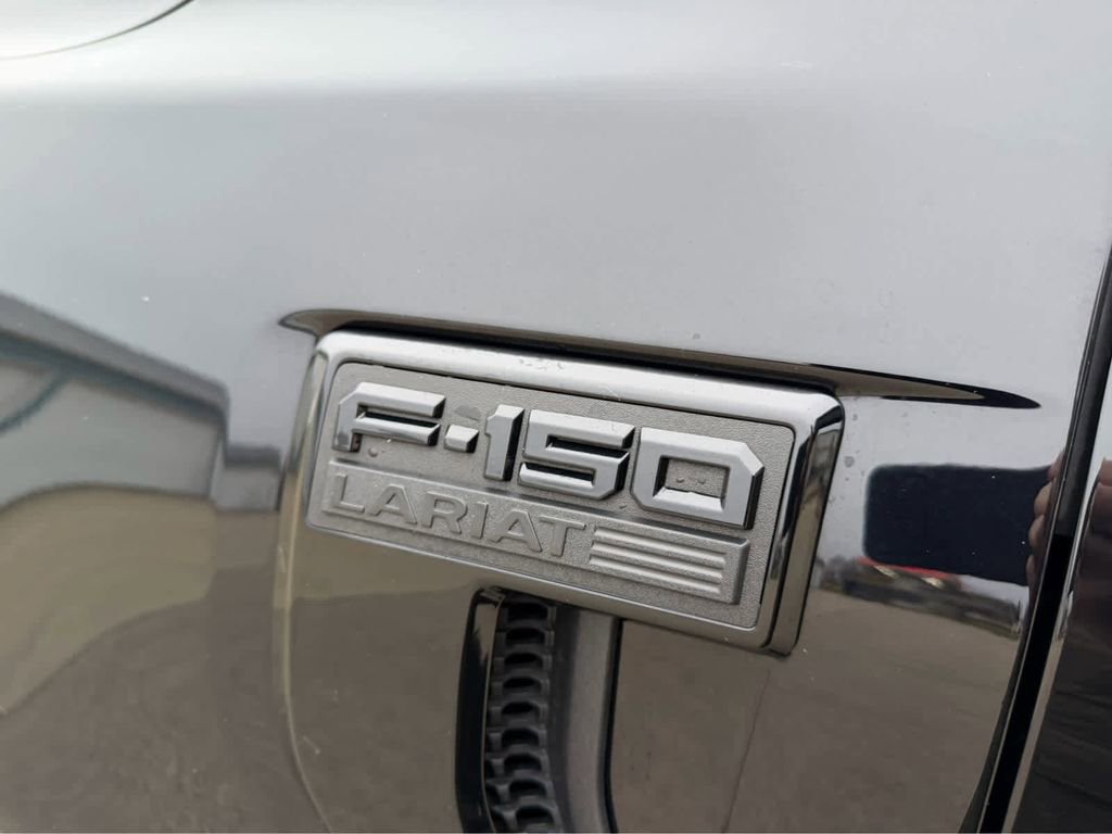 Used 2023 Ford F150 Lariat w/ Equipment Group 502A High image 11