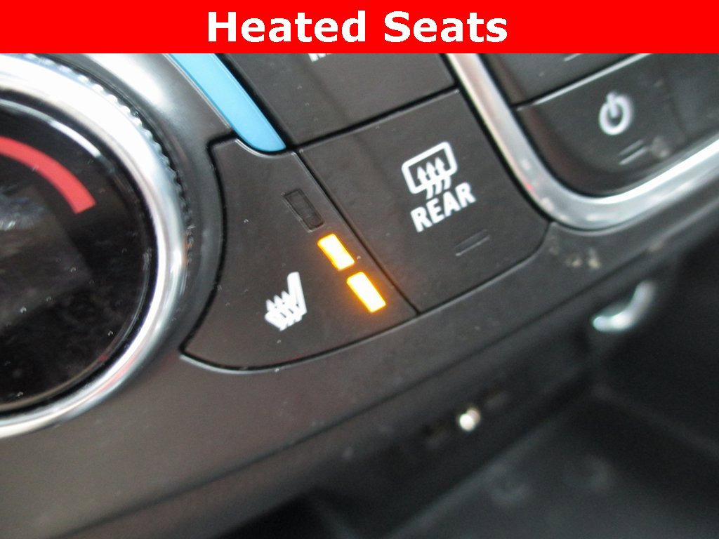 Used 2020 Chevrolet Traverse LT image 16