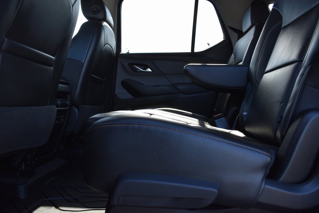 Used 2020 Chevrolet Traverse RS image 8