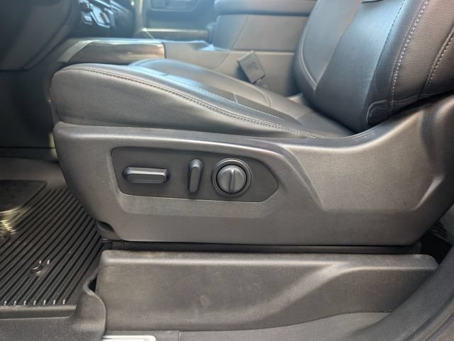 Used 2021 Chevrolet Silverado 1500 LTZ RWD image 19