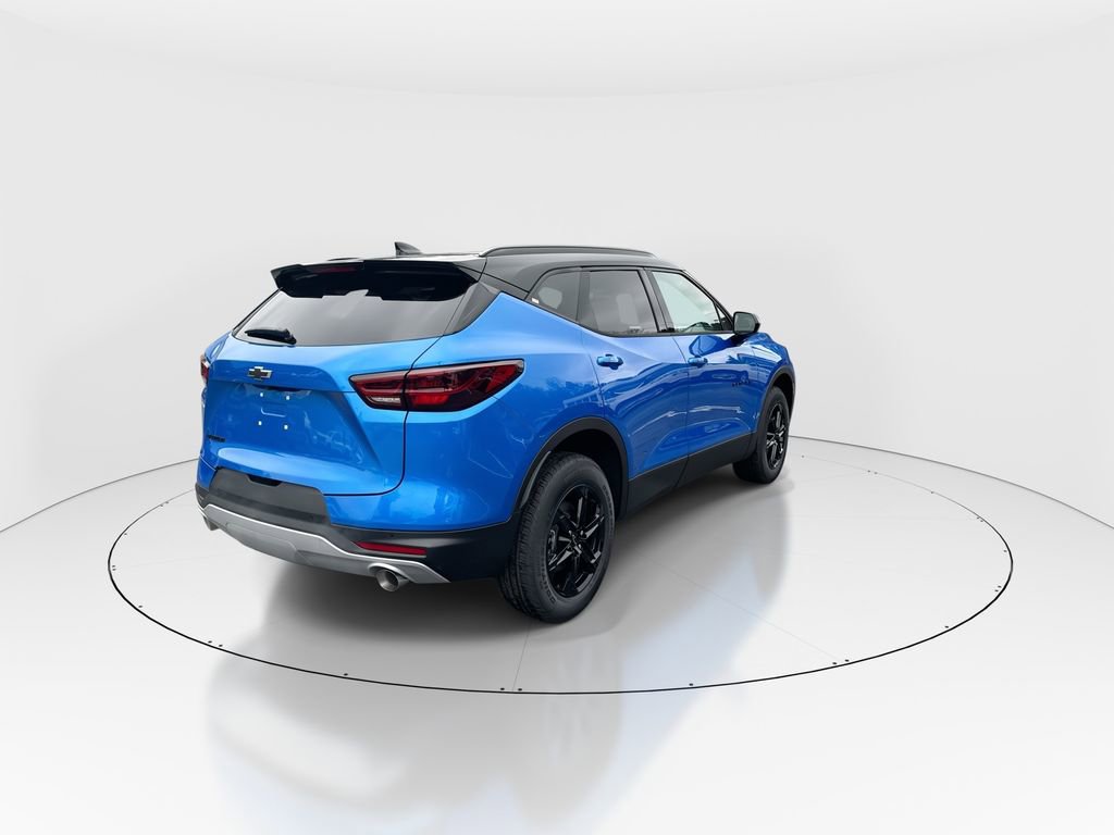 New 2026 Chevrolet Blazer LT w/ Convenience Package FWD image 8