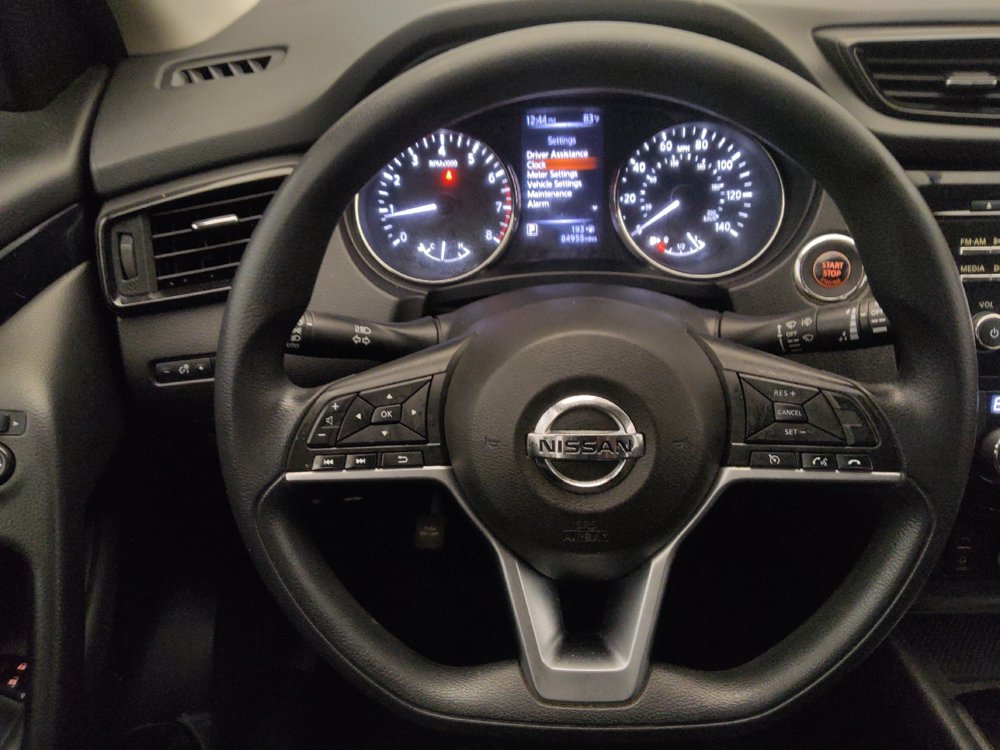 Used 2017 Nissan Rogue Sport SV FWD image 22