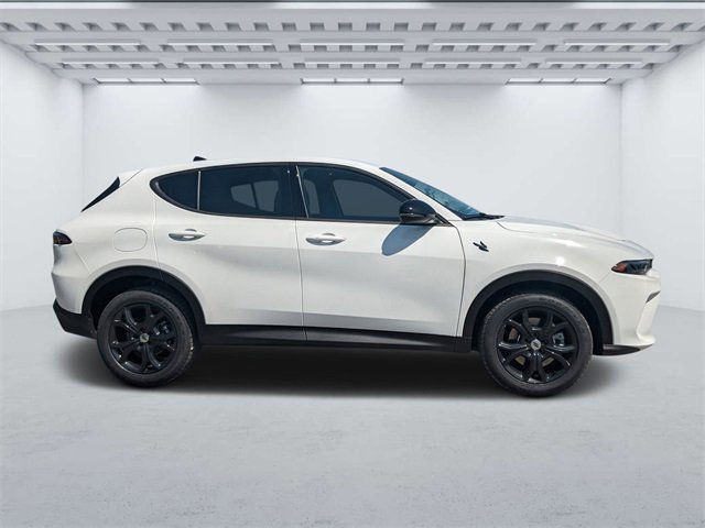 New 2025 Dodge Hornet GT w/ GT Blacktop Package image 4