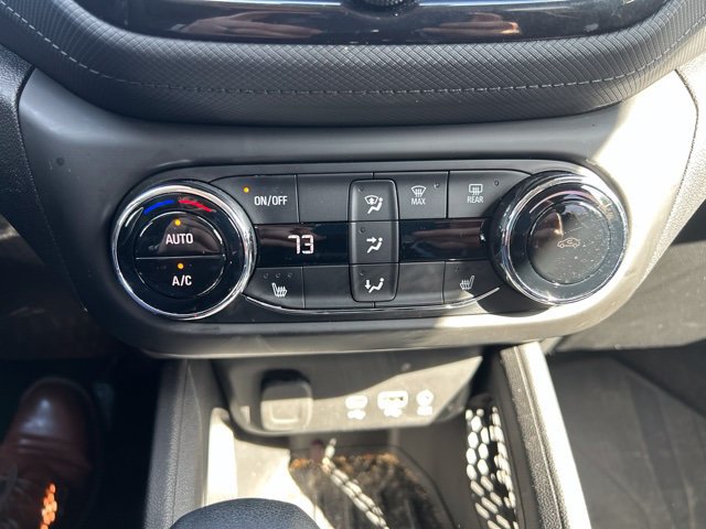 Used 2023 Chevrolet TrailBlazer LT w/ Convenience Package AWD/4WD image 14