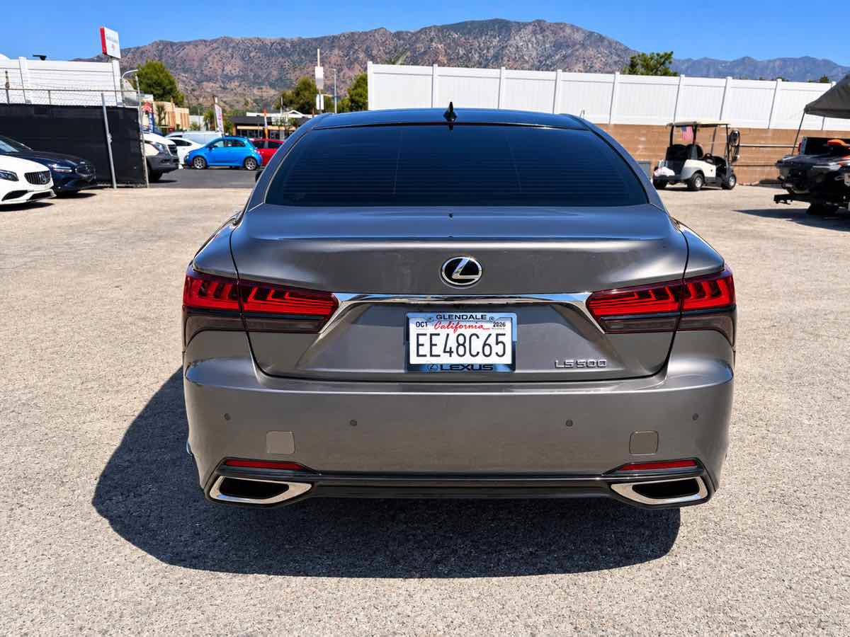 Used 2023 Lexus LS 500 AWD w/ Executive Package image 5