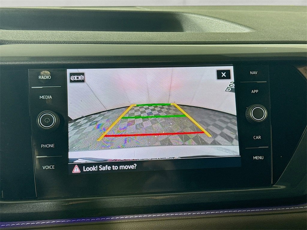 Used 2022 Volkswagen Taos SEL image 14