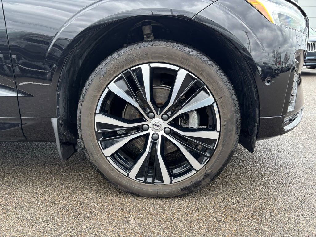 Used 2024 Volvo XC60 B5 Plus w/ Climate Package image 33