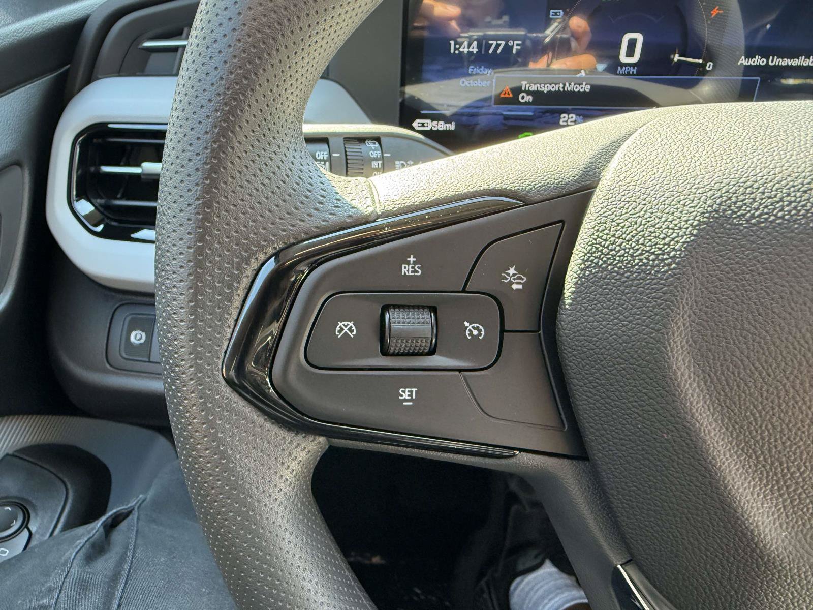 New 2027 Chevrolet Bolt LT FWD image 17