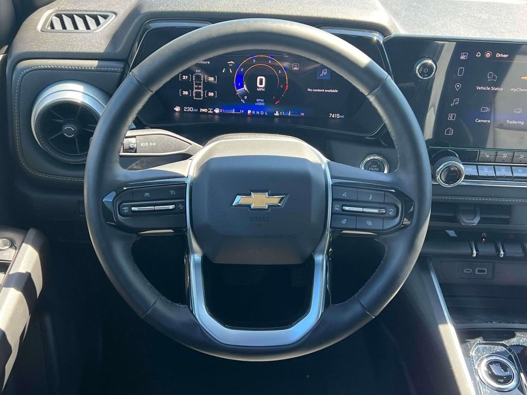 Used 2026 Chevrolet Colorado LT w/ LT Convenience Package AWD/4WD image 15