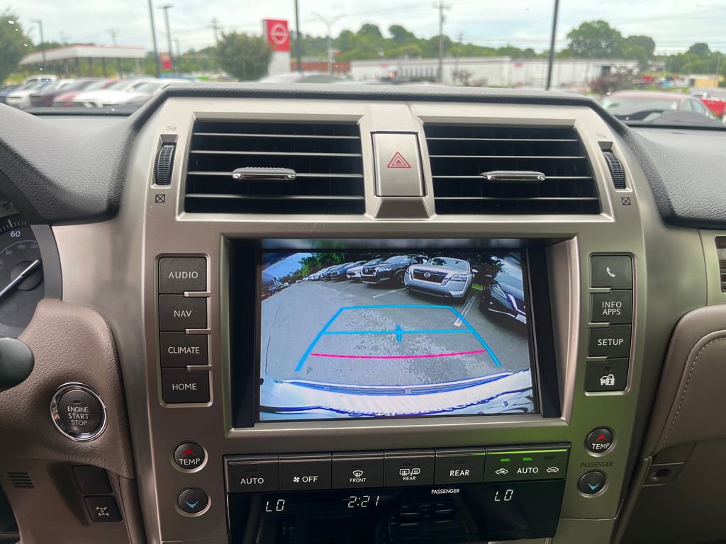 Used 2017 Lexus GX 460 Premium AWD/4WD image 19