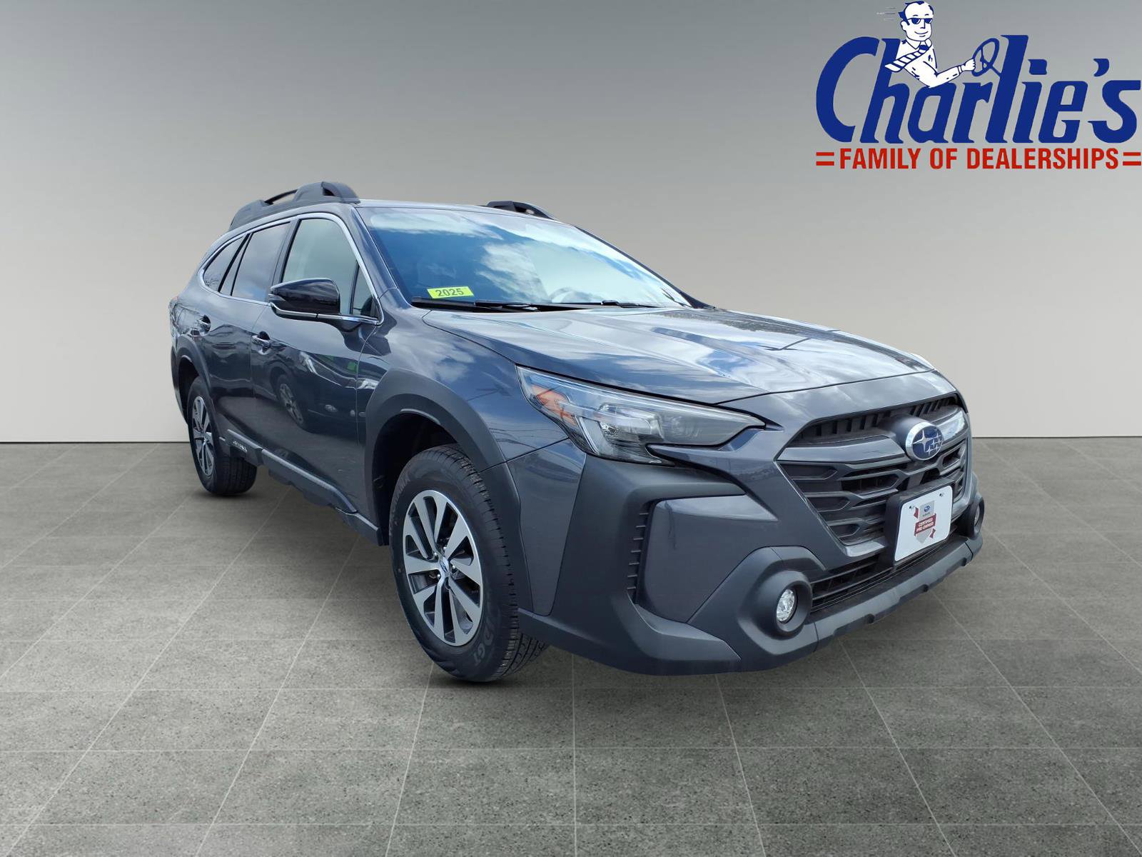 Certified 2025 Subaru Outback Premium image 3