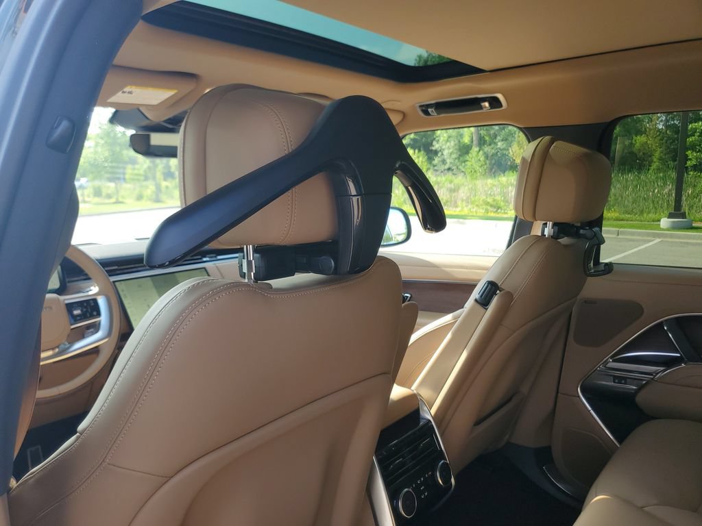 New 2026 Land Rover Range Rover SE AWD/4WD image 24