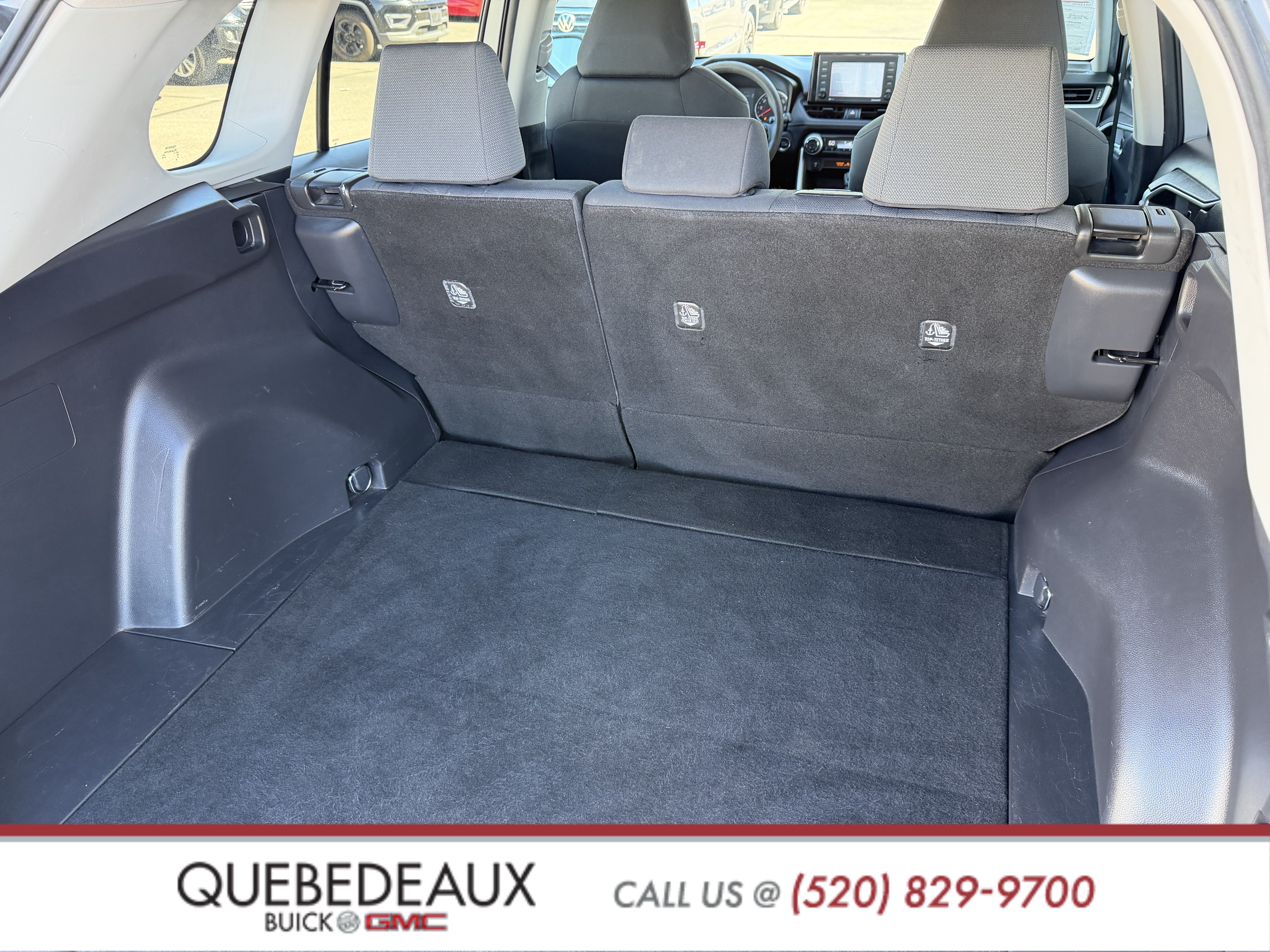 Used 2020 Toyota RAV4 XLE FWD image 13