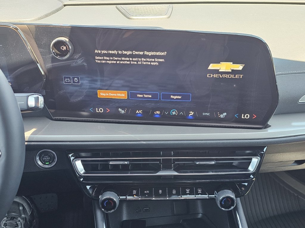 New 2026 Chevrolet Traverse LT w/ Enhanced Driving Package FWD image 18