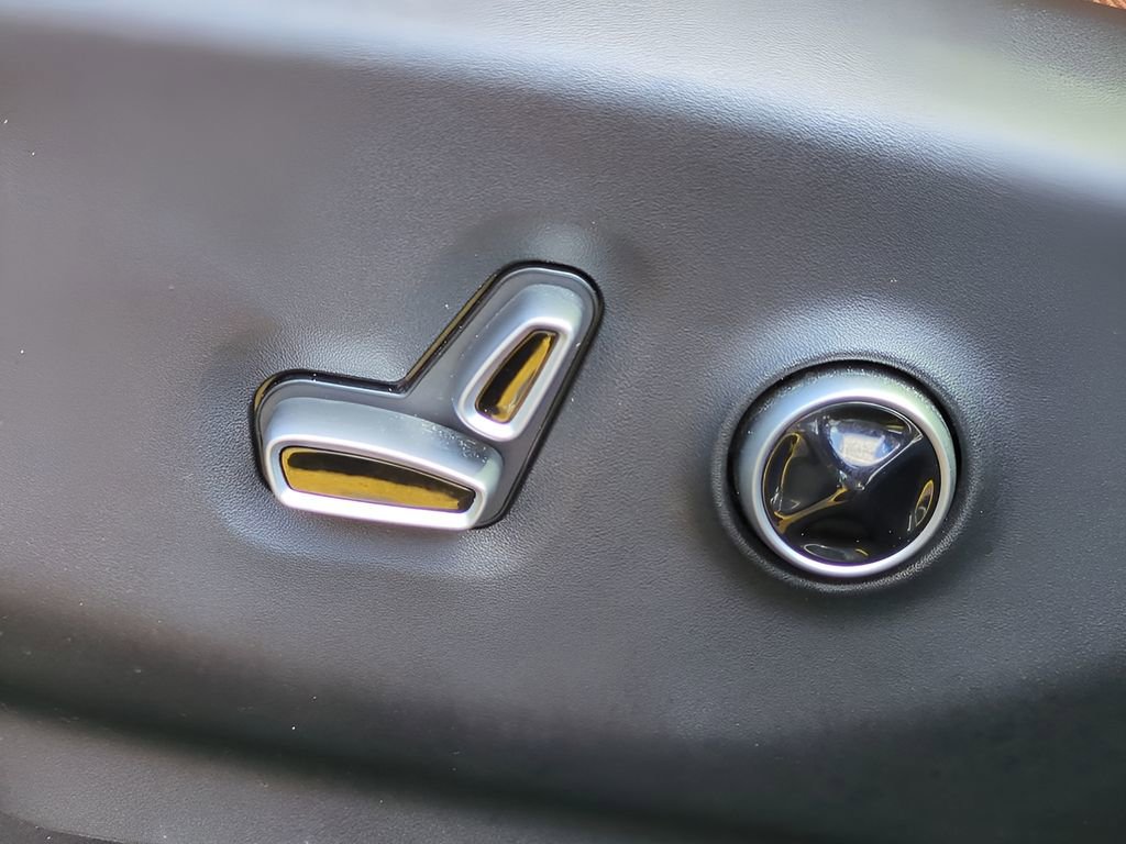 Used 2022 Chrysler Pacifica Pinnacle image 19