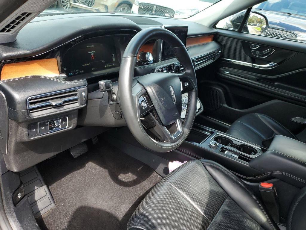 Certified 2022 Lincoln Corsair Reserve w/ Equipment Group 201A image 20