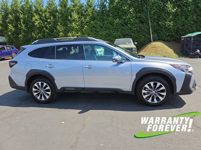 Certified 2025 Subaru Outback Touring AWD/4WD image 8