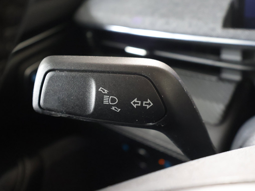 Used 2023 Ford Mustang Mach-E Premium AWD/4WD image 42