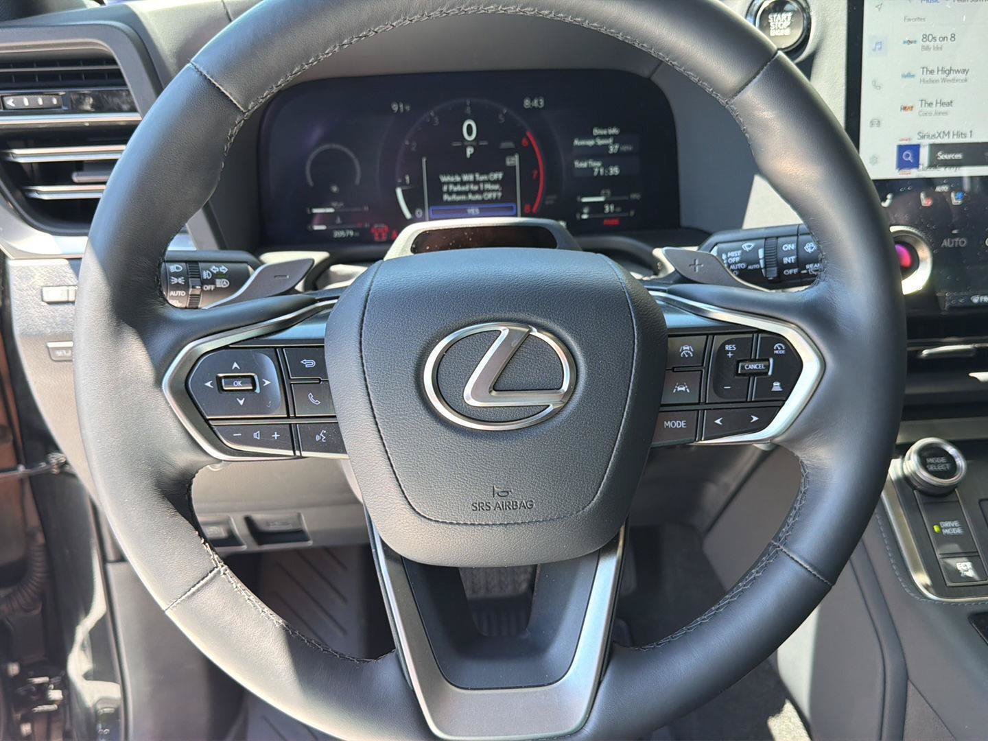 Certified 2025 Lexus GX 550 w/ Cold Area Package AWD/4WD image 21