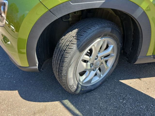 Used 2021 Hyundai Venue SE image 41